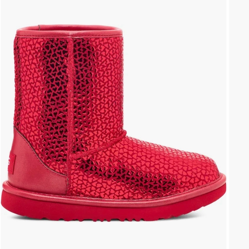 NWOB Toddler UGG Classic II Gel Red Heart Boot - Picture 2 of 10